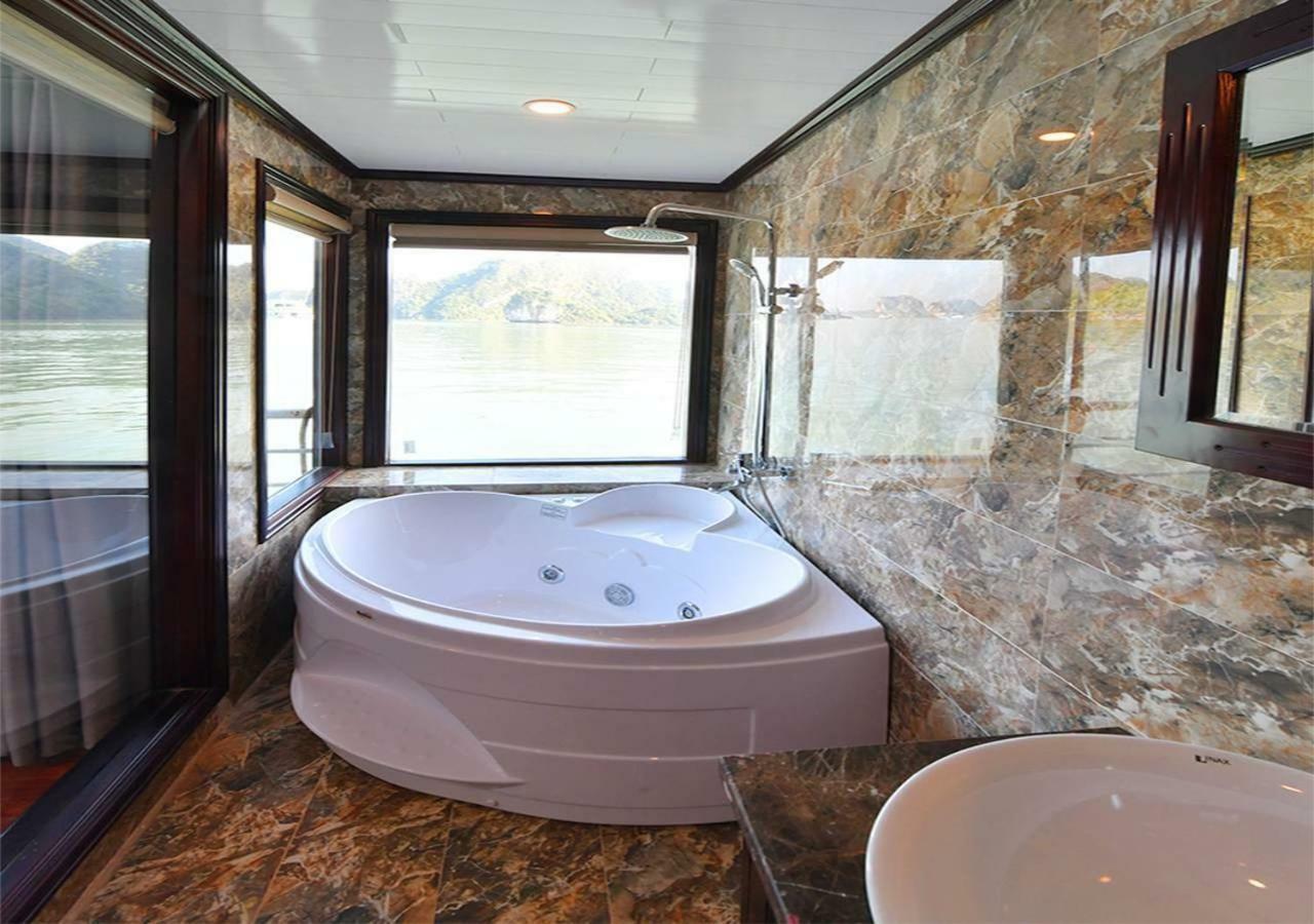 فندق Halong Sapphire Cruise Nan Giang المظهر الخارجي الصورة